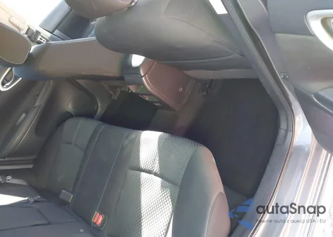 2019 Nissan Sentra Sr z USA, uszkodzony, nr VIN 3N1AB7AP7KY217723